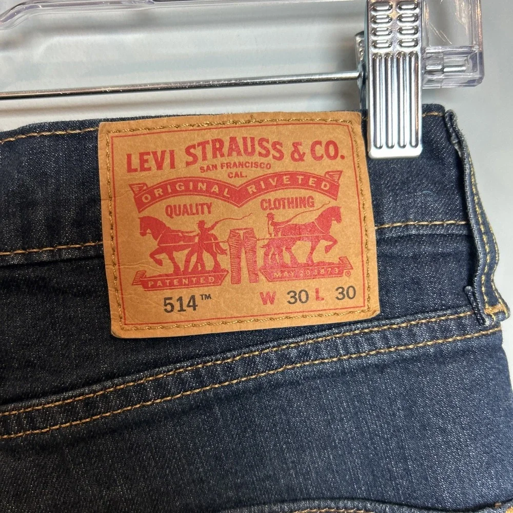 Levi's 514 Classic-style Low Rise And Straight Cut From Hip Through‎ Ankle 30x30